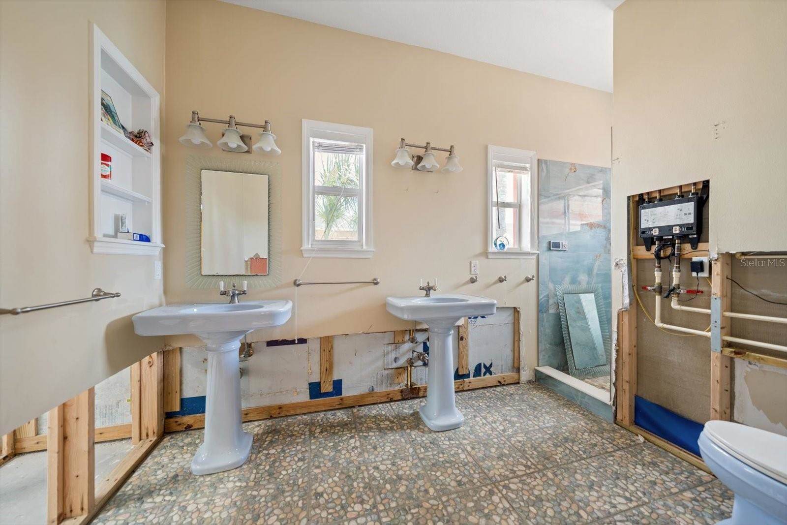 630-650 79TH Avenue, Saint Pete Beach, FL 33706