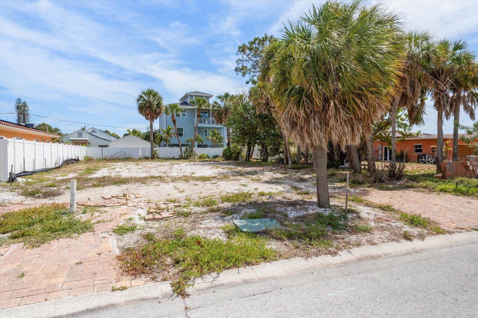 630-650 79TH Avenue, Saint Pete Beach, FL 33706