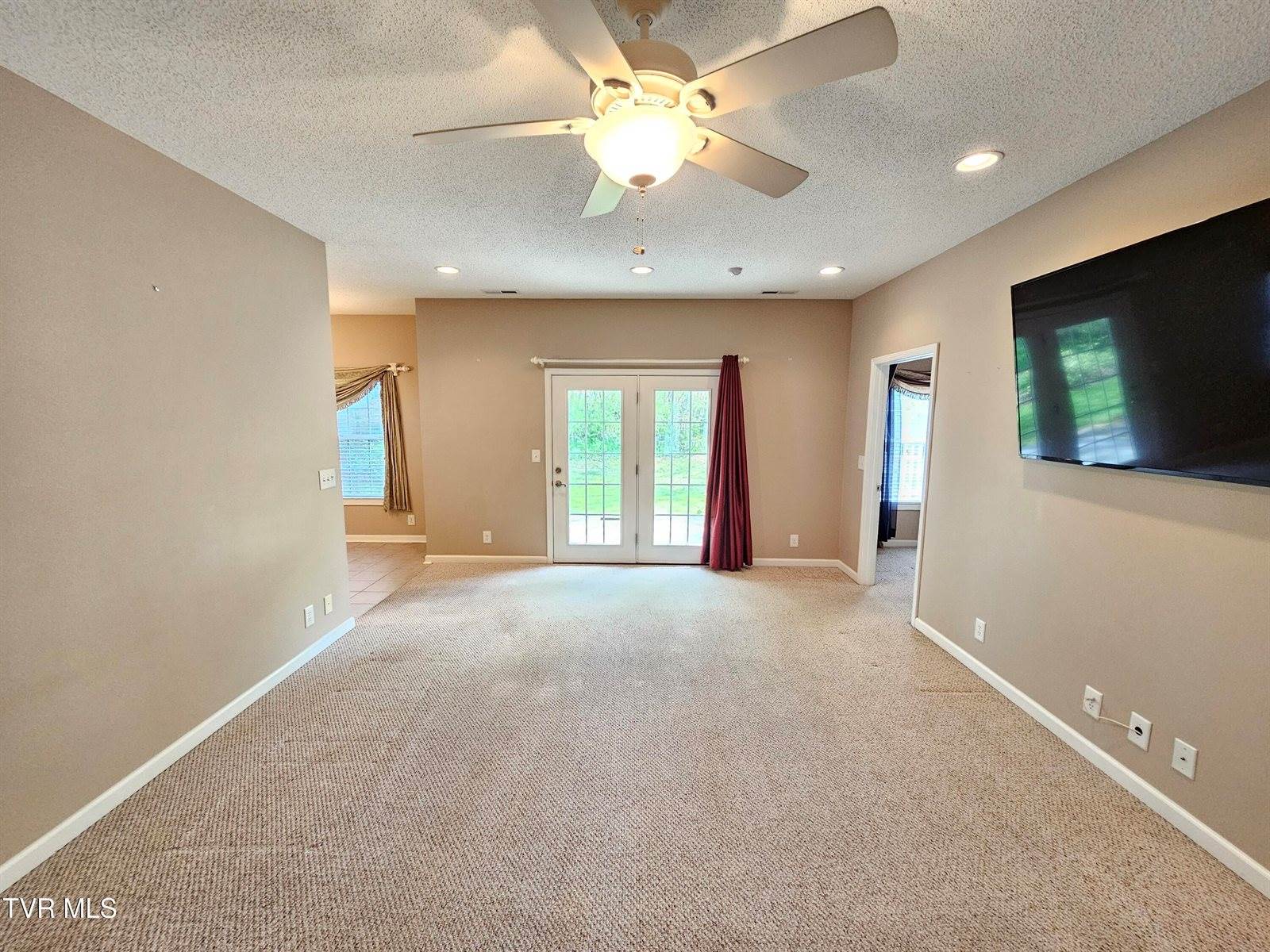 22 Bedding Place, Johnson City, TN 37604