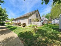 22 Bedding Place, Johnson City, TN 37604