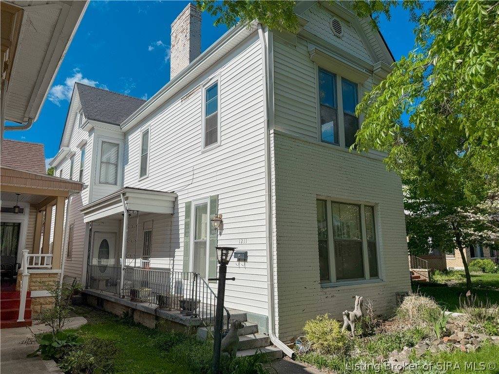 1211 East Elm Street, New Albany, IN 47150