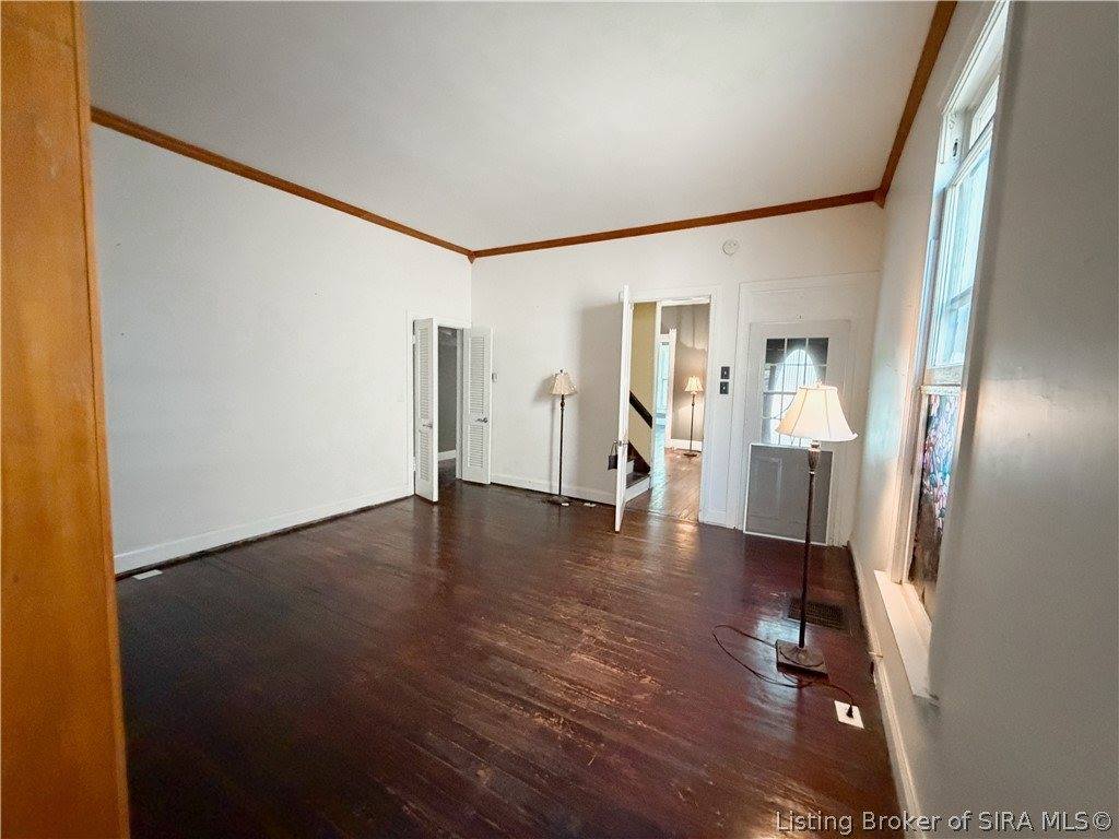1211 East Elm Street, New Albany, IN 47150