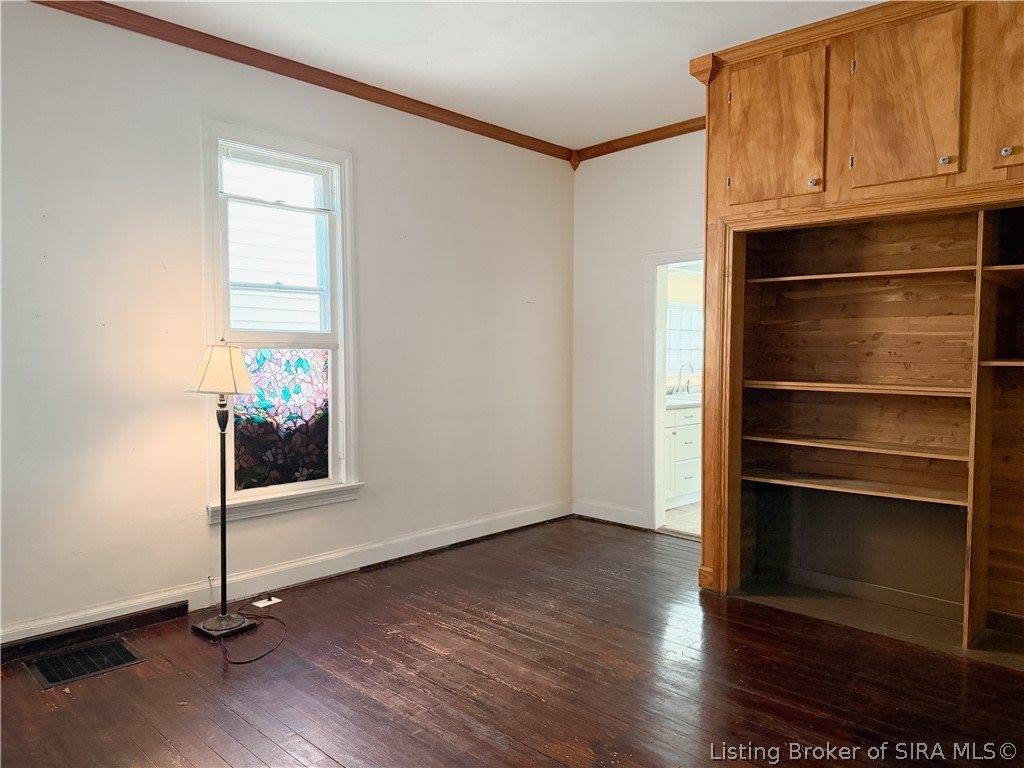 1211 East Elm Street, New Albany, IN 47150