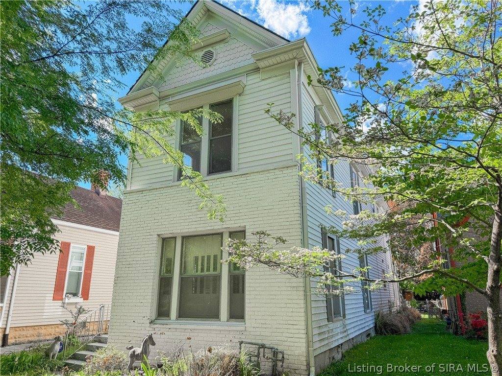 1211 East Elm Street, New Albany, IN 47150