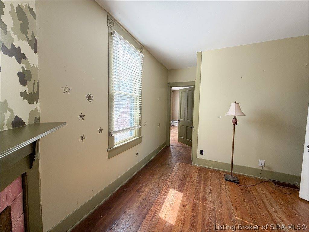 1211 East Elm Street, New Albany, IN 47150
