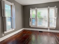 1211 East Elm Street, New Albany, IN 47150