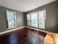 1211 East Elm Street, New Albany, IN 47150