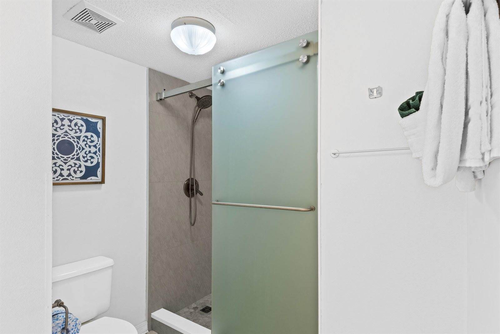 520 Santa Rosa Boulevard, #203, Fort Walton Beach, FL 32548