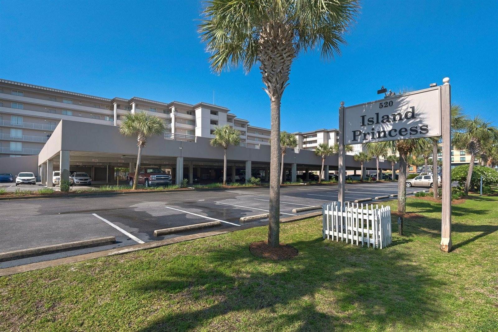 520 Santa Rosa Boulevard, #203, Fort Walton Beach, FL 32548