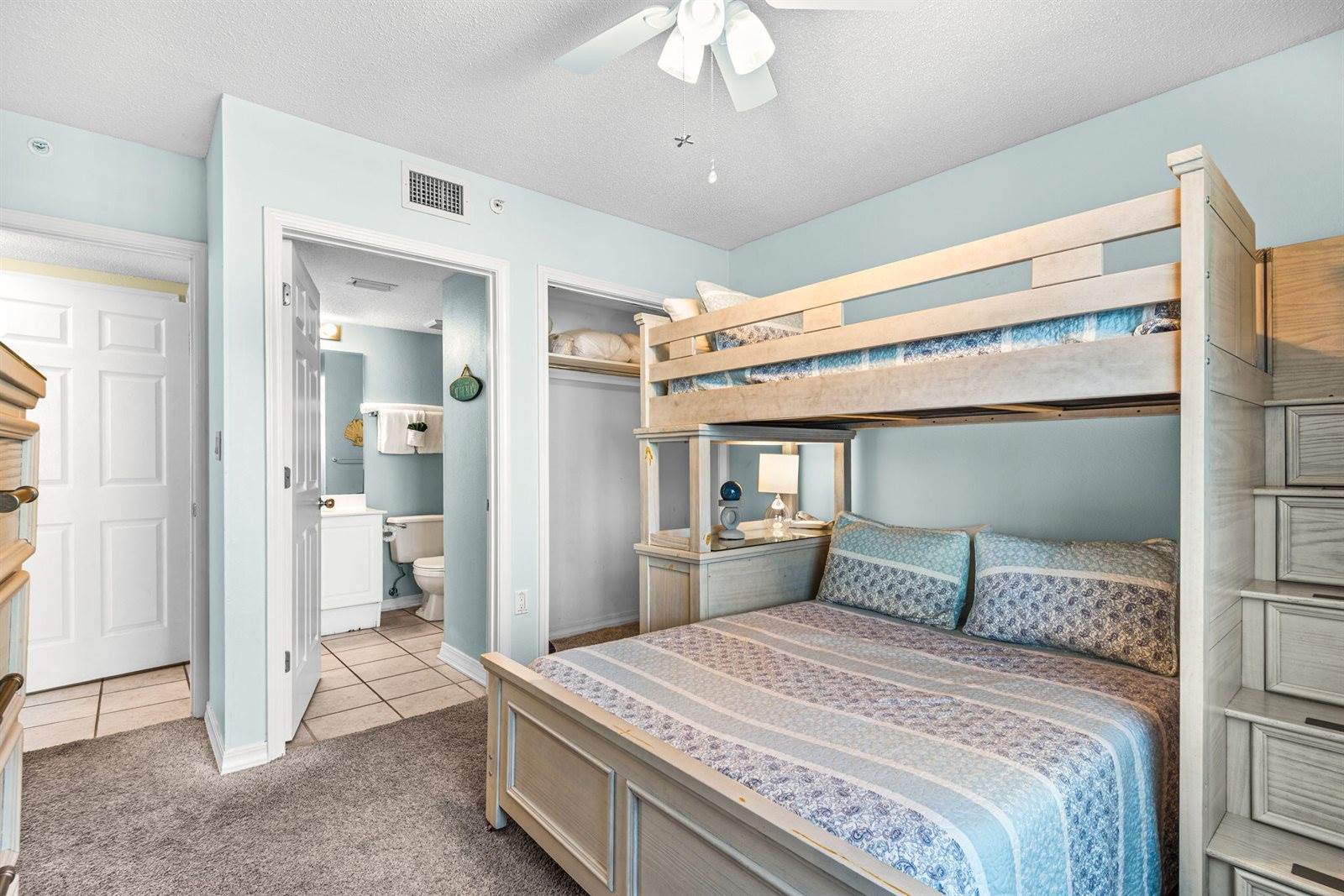 520 Santa Rosa Boulevard, #203, Fort Walton Beach, FL 32548