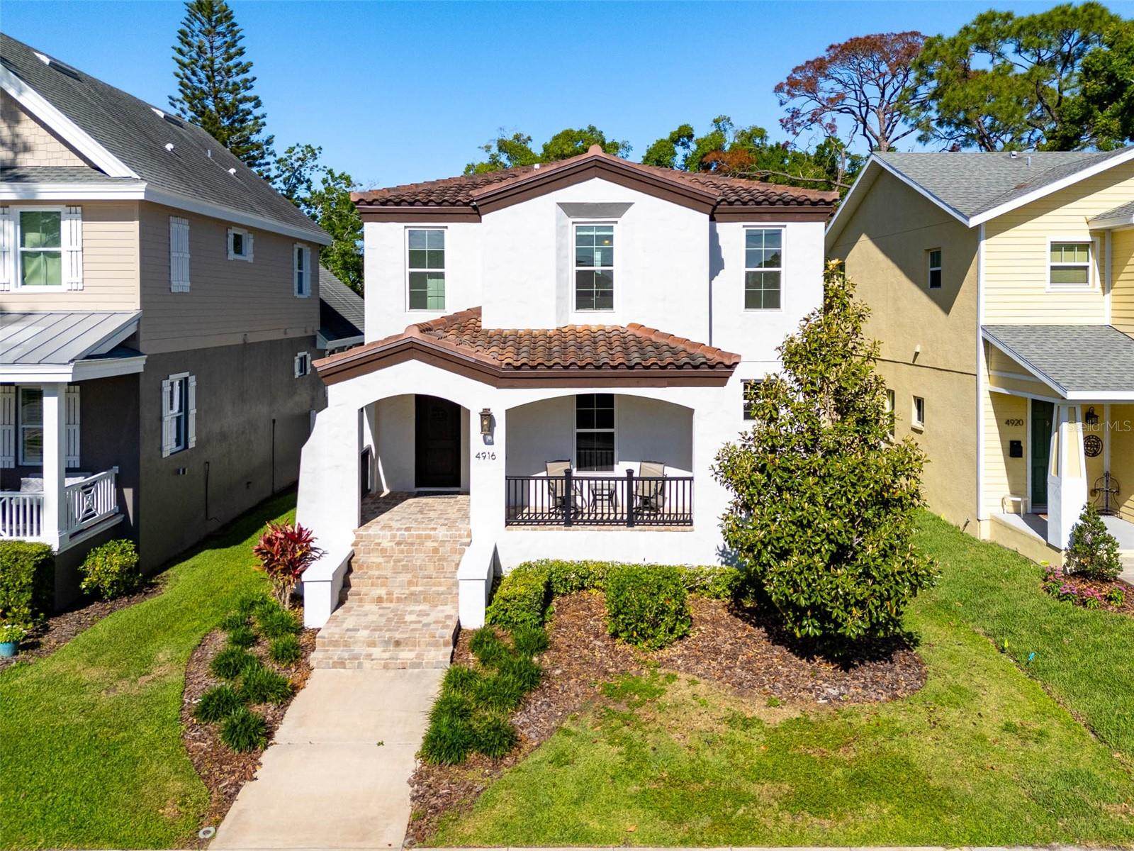 4916 3RD Street North, Saint Petersburg, FL 33703