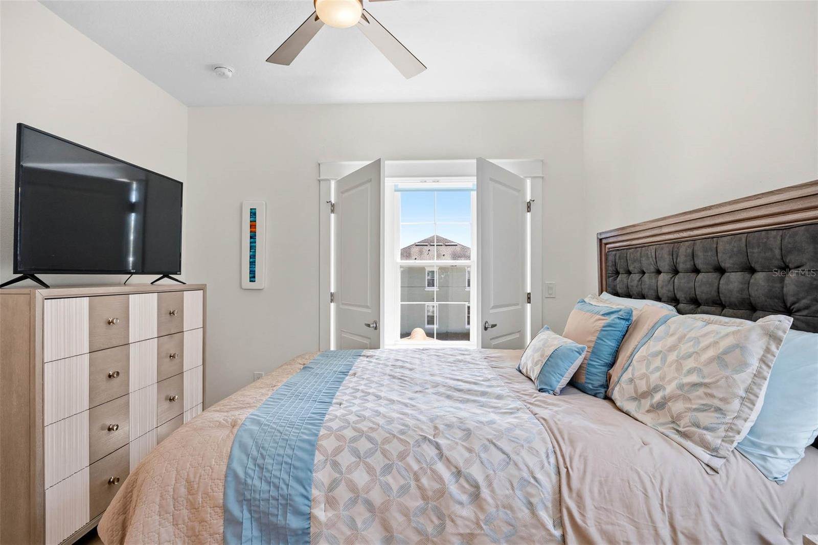 4916 3RD Street North, Saint Petersburg, FL 33703