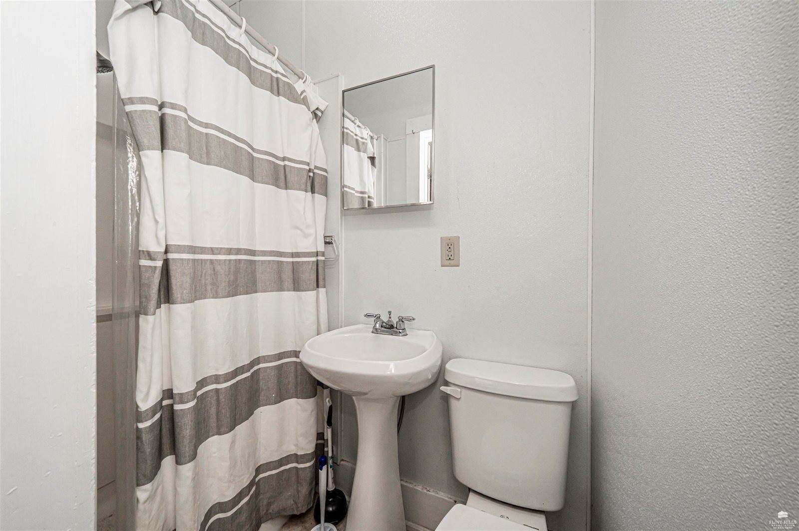 204 South Madison Street, Junction City, KS 66441