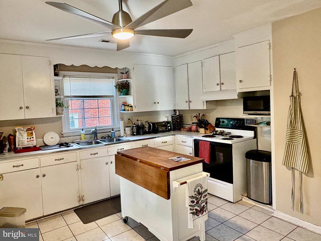 1316 Rowe Street, Fredericksburg, VA 22401