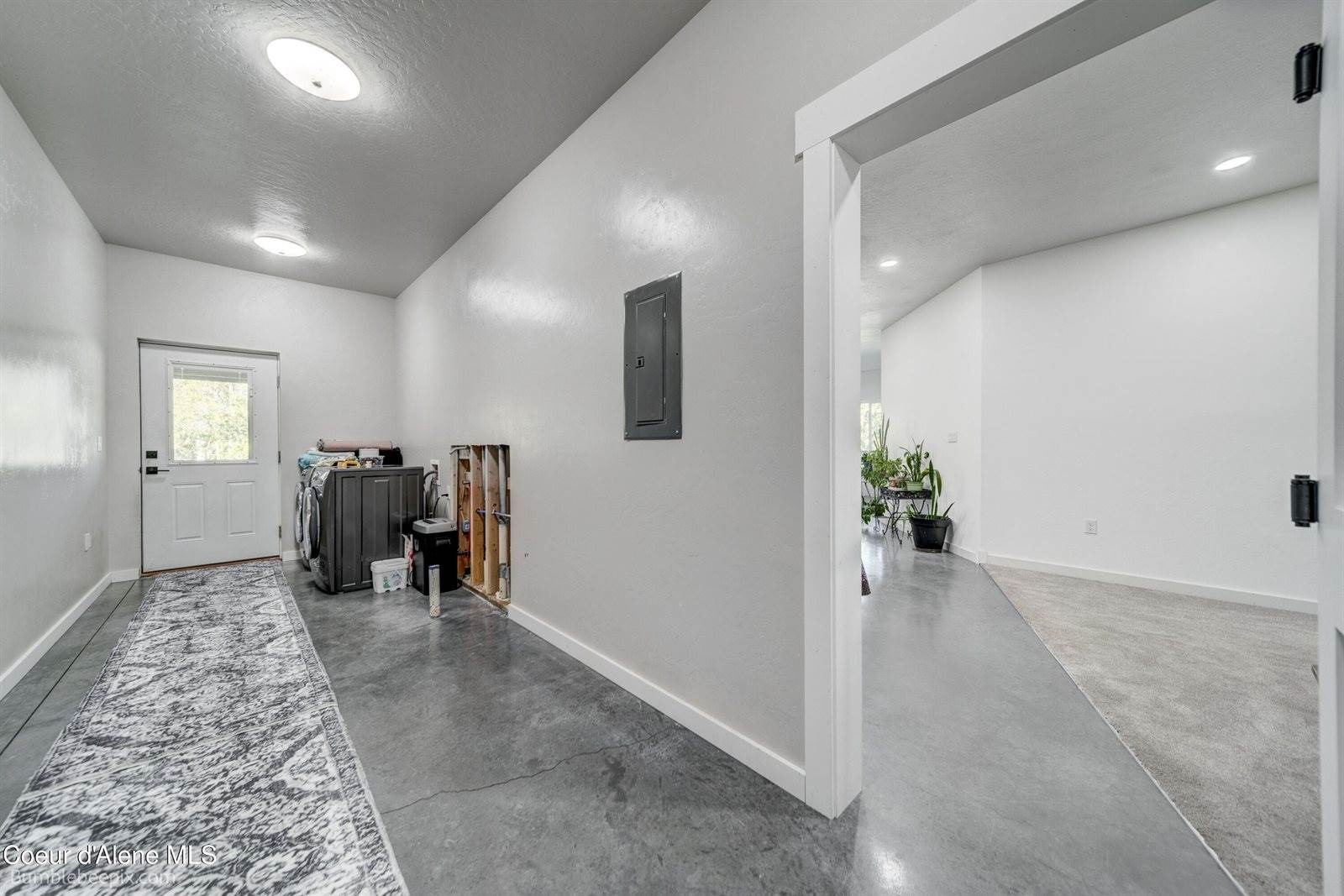 2760 South Sagle Rd, Sagle, ID 83860