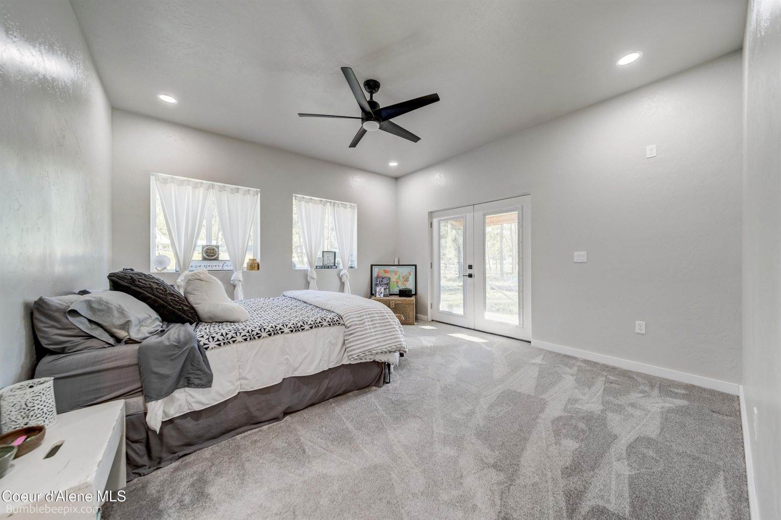 2760 South Sagle Rd, Sagle, ID 83860