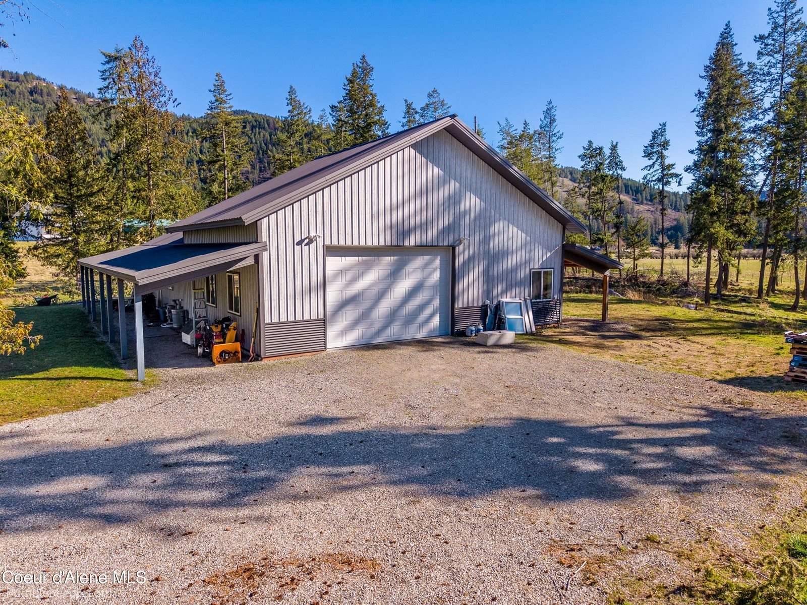 2760 South Sagle Rd, Sagle, ID 83860