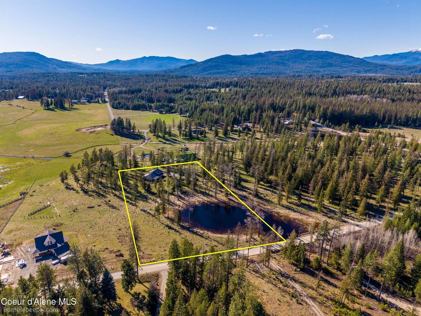 2760 South Sagle Rd, Sagle, ID 83860