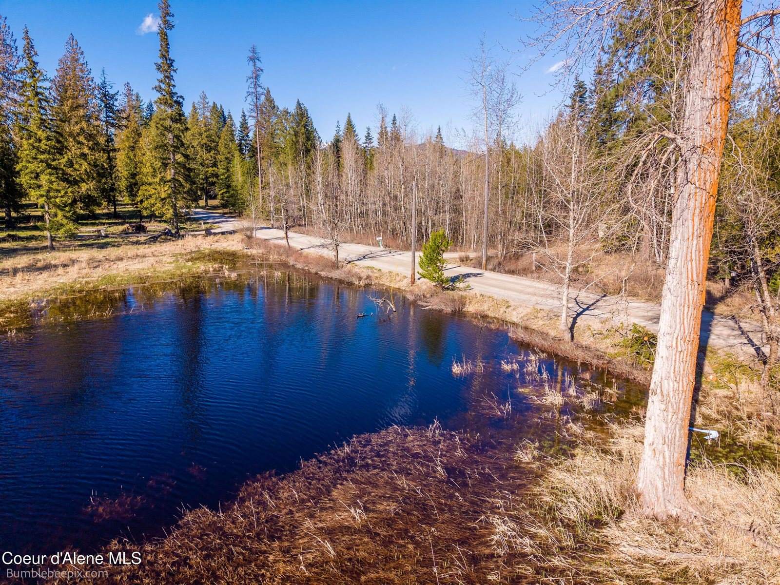 2760 South Sagle Rd, Sagle, ID 83860