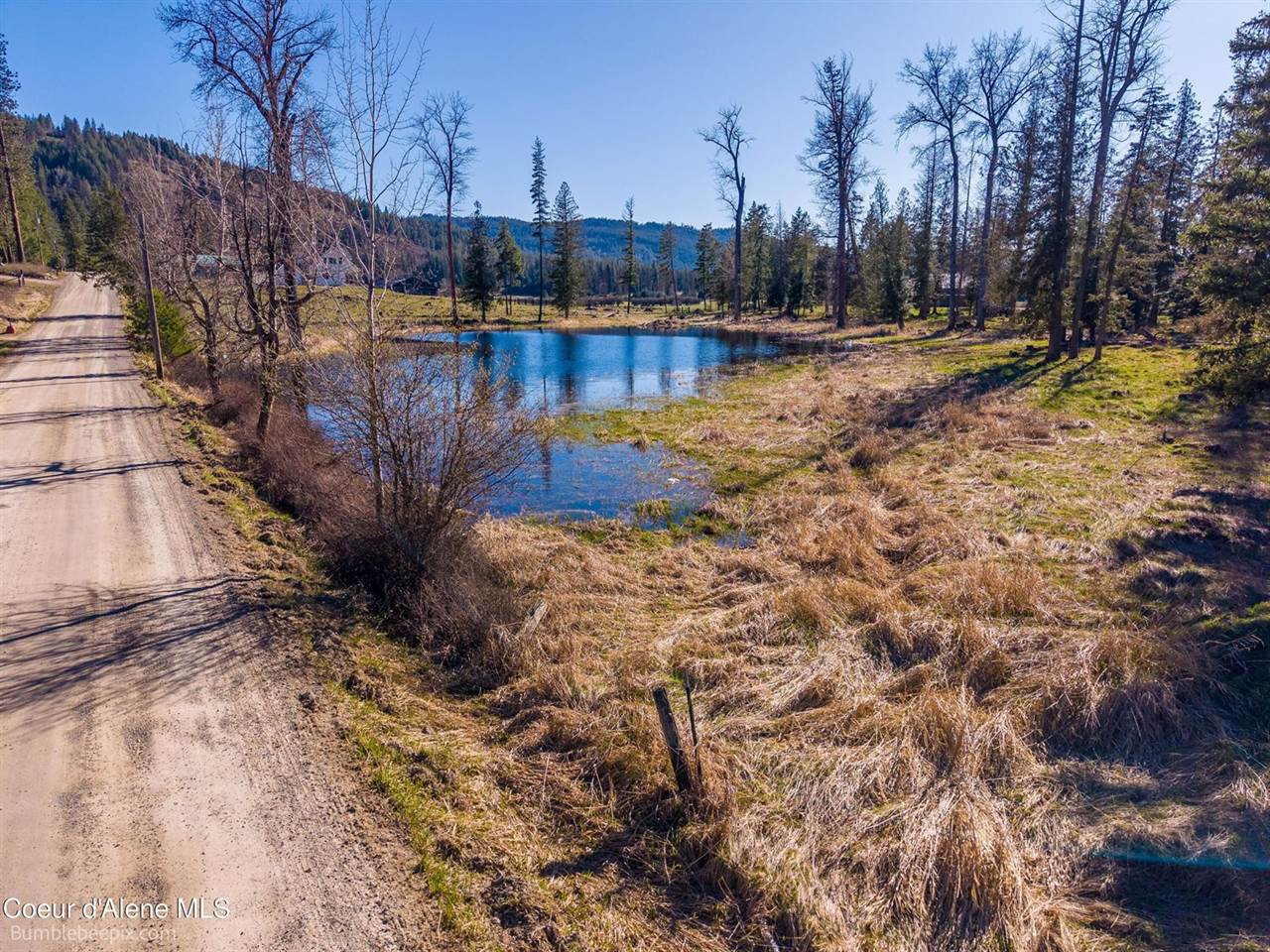 2760 South Sagle Rd, Sagle, ID 83860