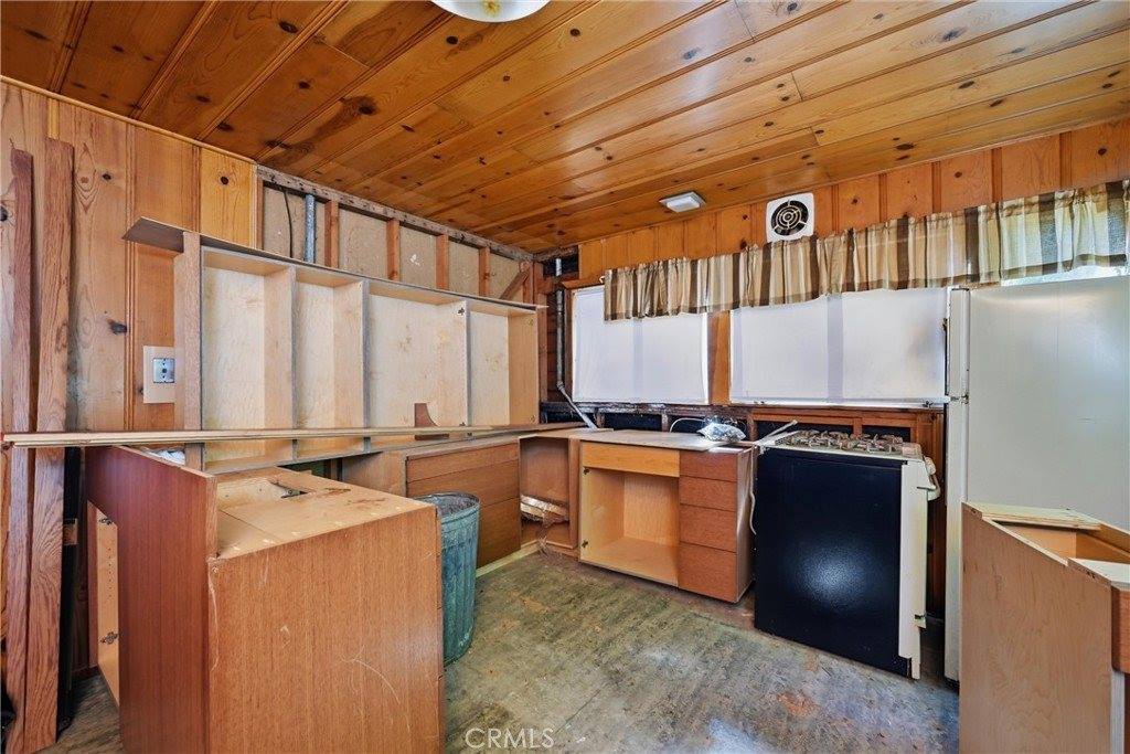 16221 Bottle Rock, Cobb, CA 95426