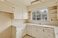 4845 NE 11TH Ave, Portland, OR 97211
