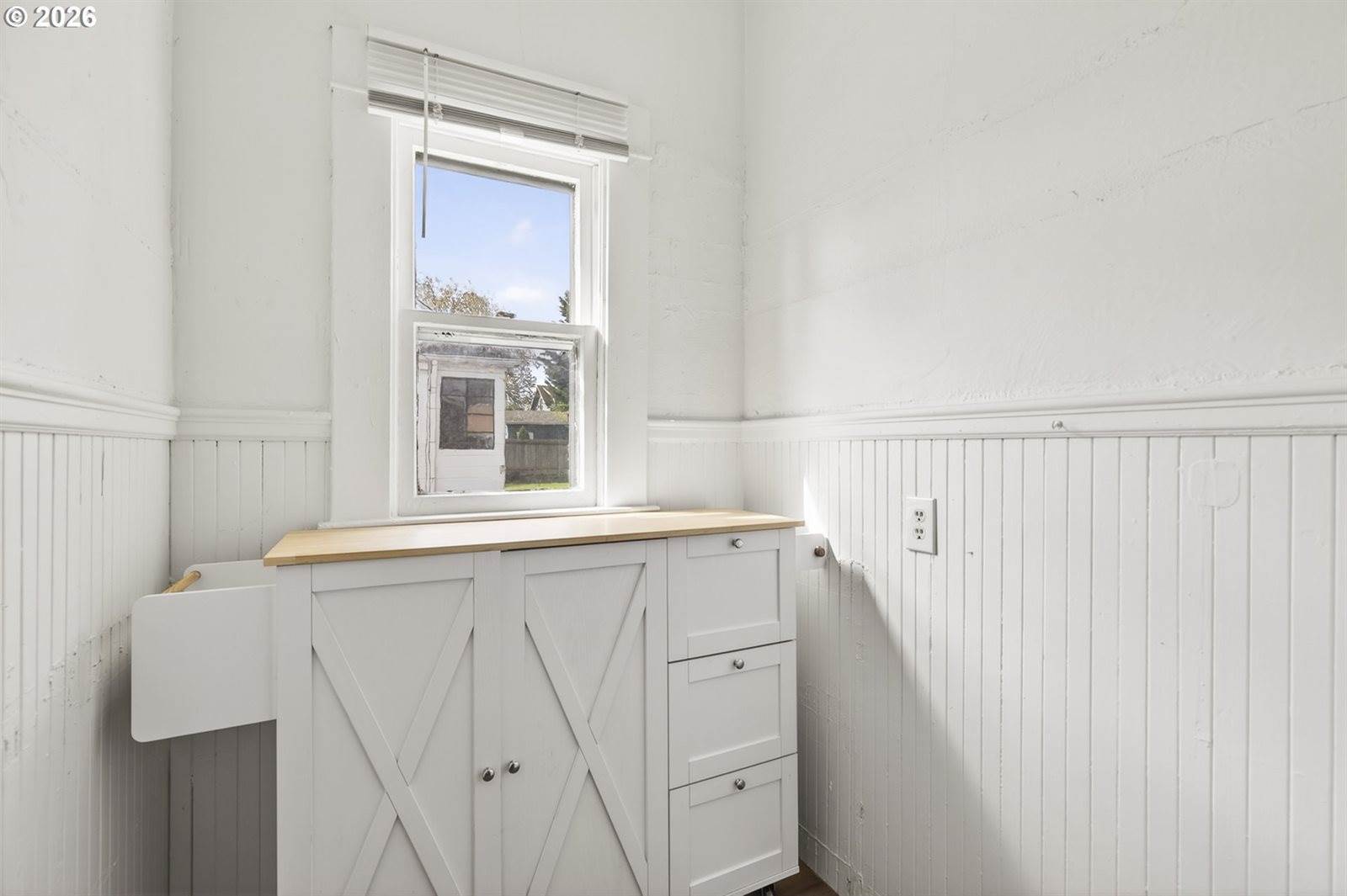 4857 NE 11TH Ave, Portland, OR 97211