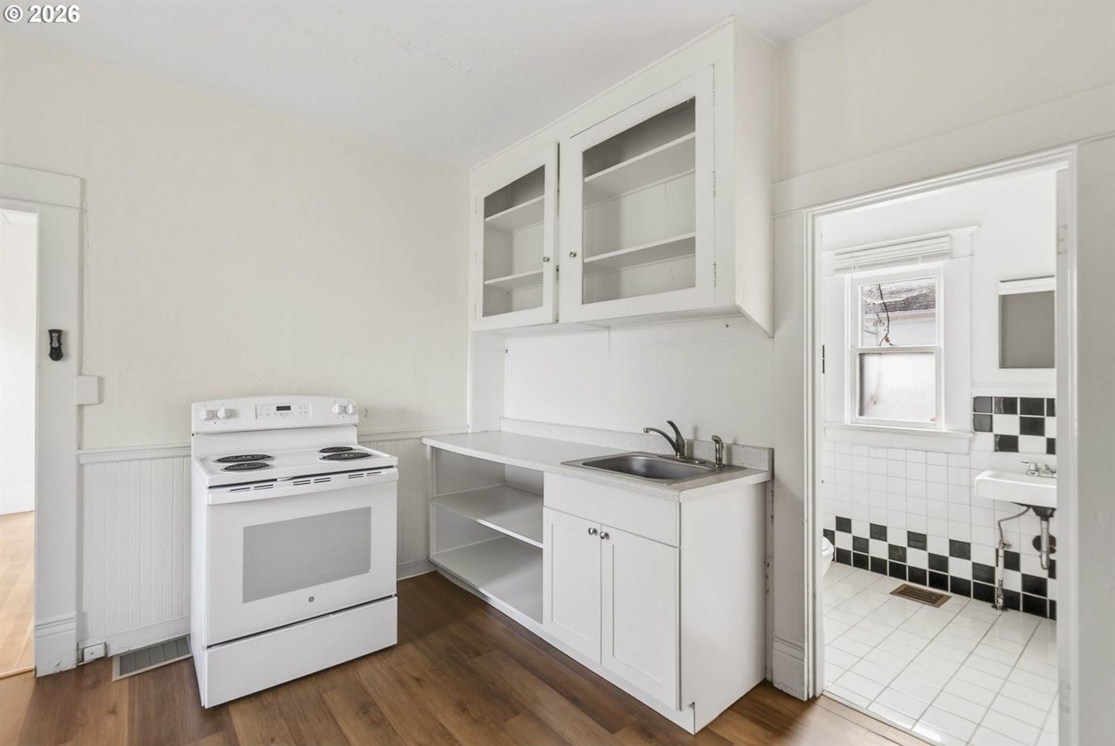 4857 NE 11TH Ave, Portland, OR 97211