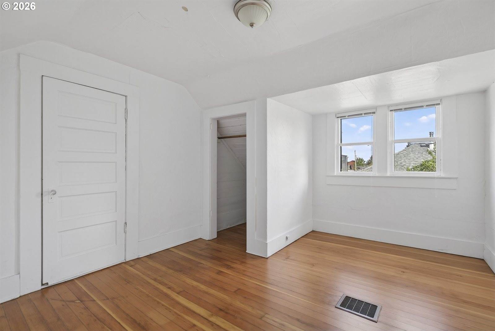 4857 NE 11TH Ave, Portland, OR 97211