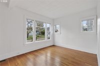 4857 NE 11TH Ave, Portland, OR 97211