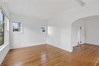 4857 NE 11TH Ave, Portland, OR 97211