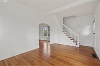 4857 NE 11TH Ave, Portland, OR 97211