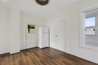 4857 NE 11TH Ave, Portland, OR 97211