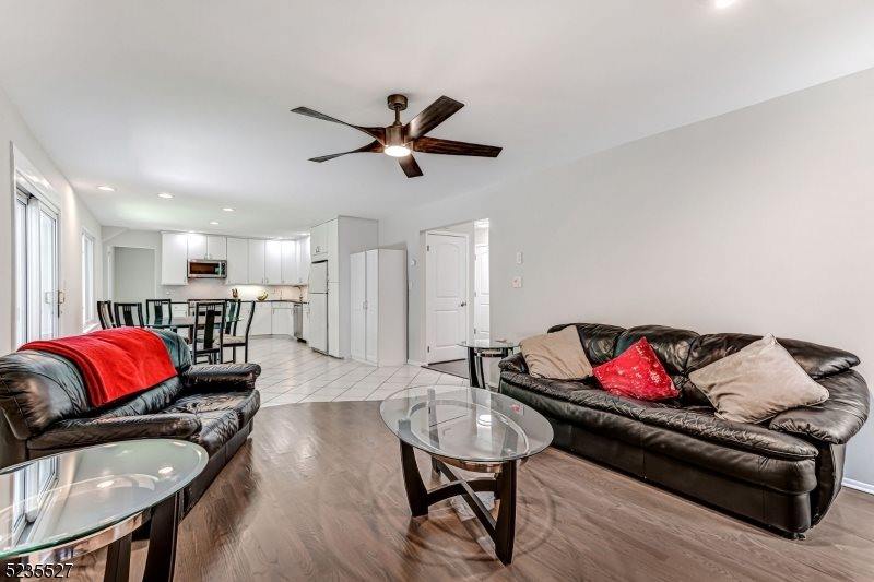 33 Highmount Ave, Warren Township, NJ 07059