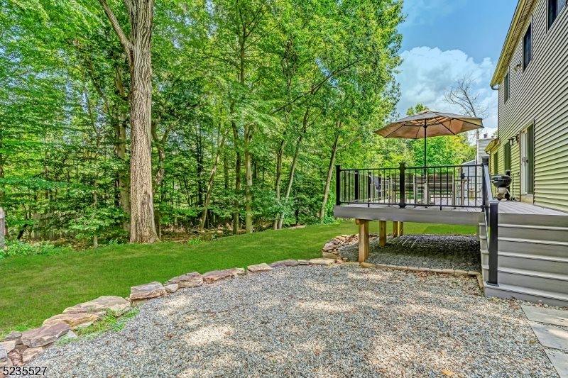 33 Highmount Ave, Warren Township, NJ 07059