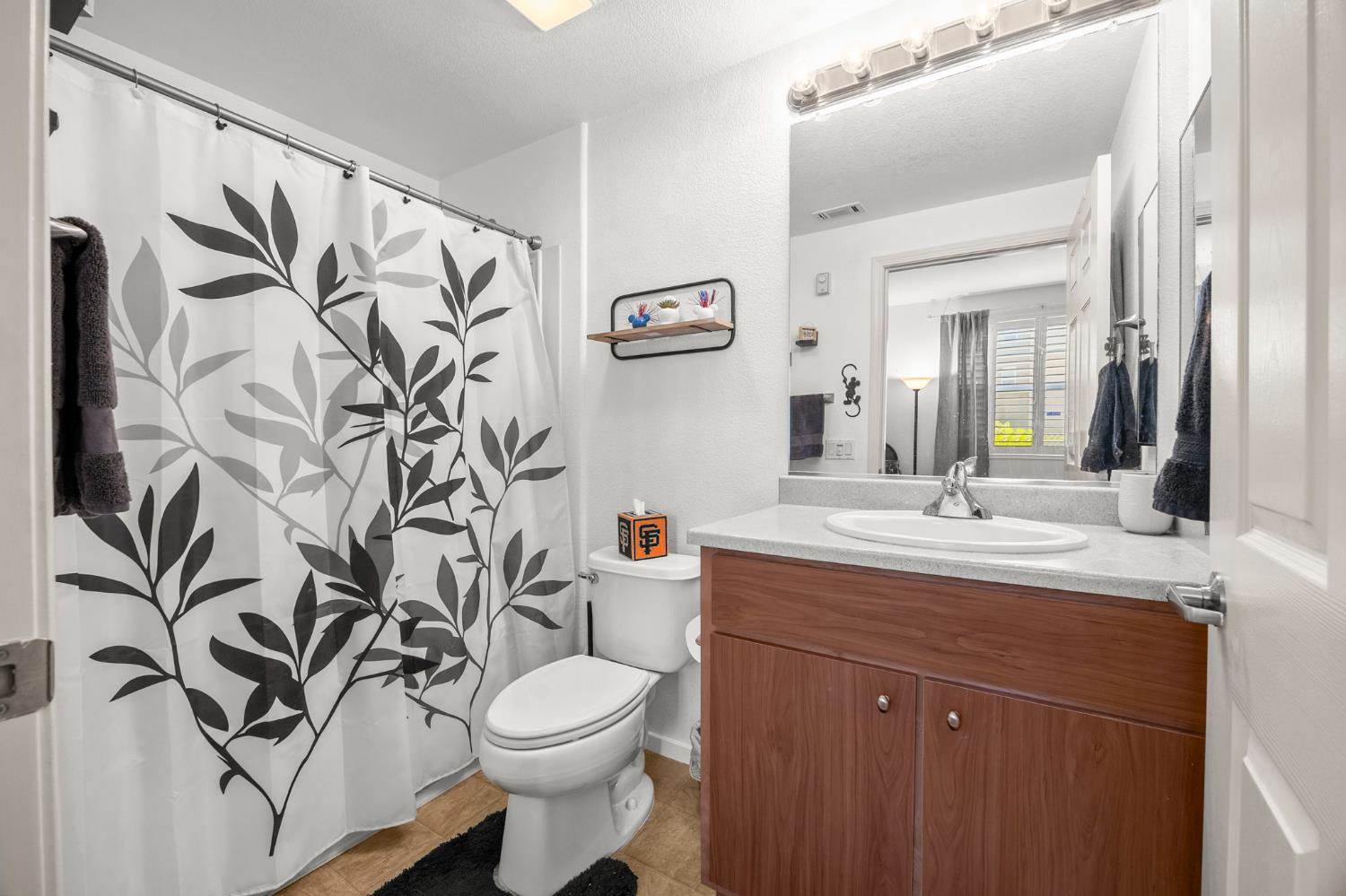 1251 Whitney Ranch Parkway, Rocklin, CA 95765