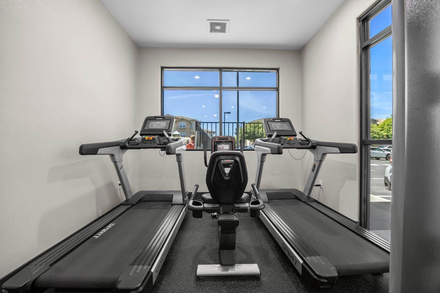 1251 Whitney Ranch Parkway, Rocklin, CA 95765