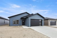 3413 35th Street West, Williston, ND 58801