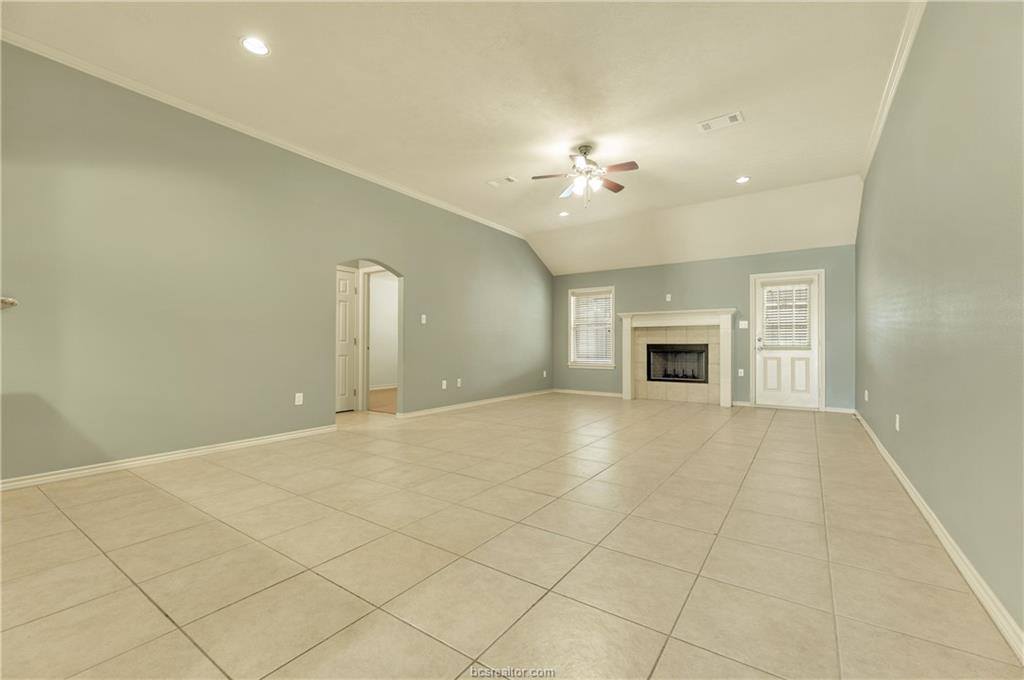 8410 Alison Avenue, College Station, TX 77845