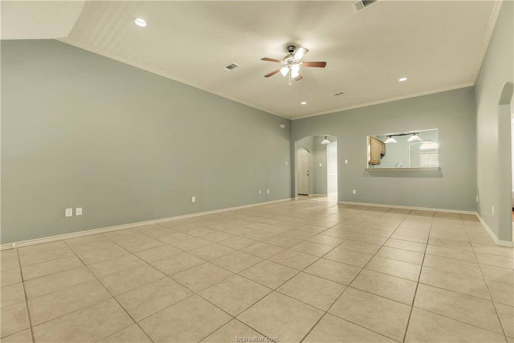 8410 Alison Avenue, College Station, TX 77845