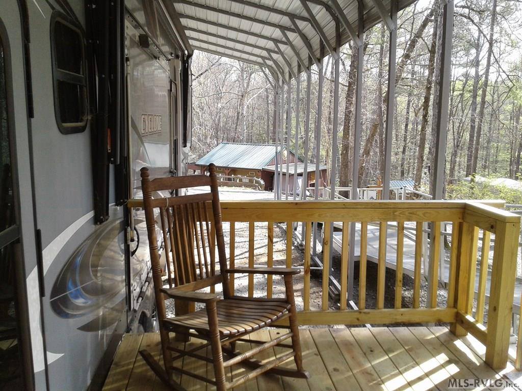 109 Des Moines Trail, Bracey, VA 23919