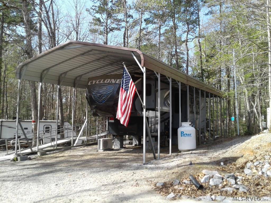 109 Des Moines Trail, Bracey, VA 23919
