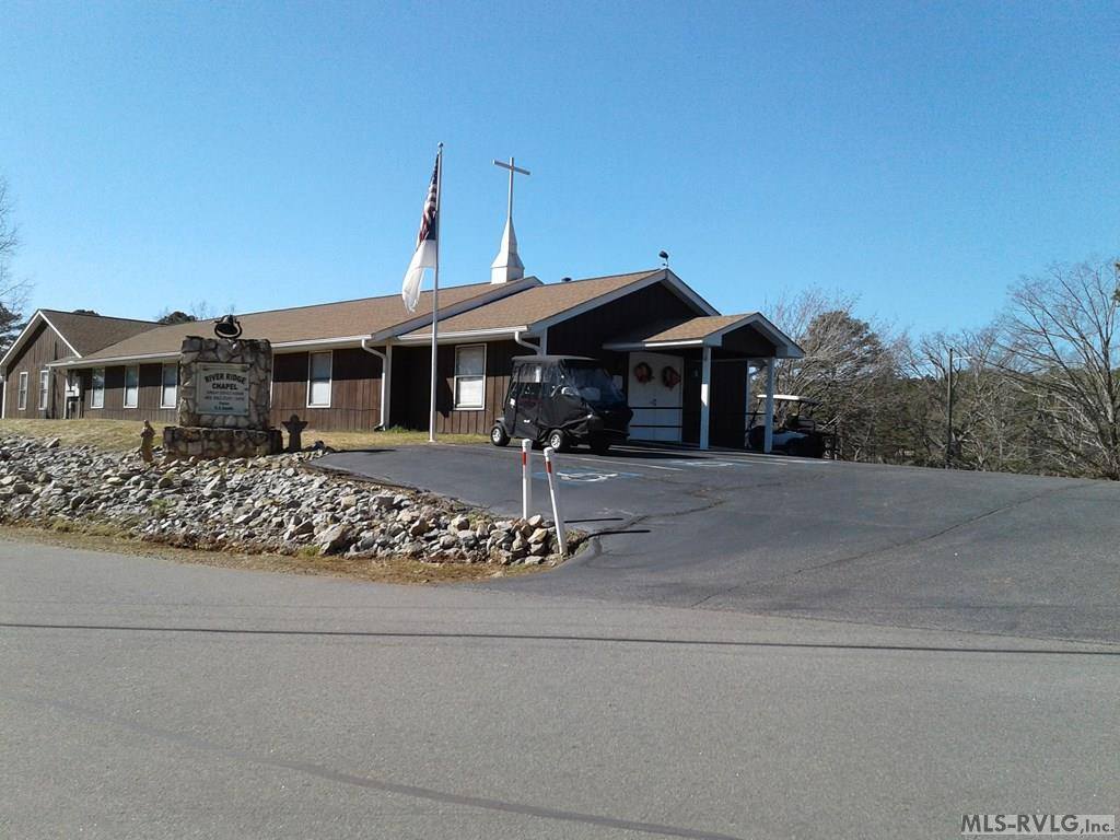 109 Des Moines Trail, Bracey, VA 23919