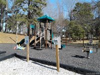 109 Des Moines Trail, Bracey, VA 23919
