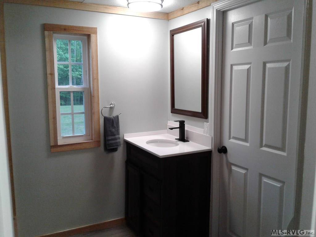 427 Brookstone Drive, La Crosse, VA 23950