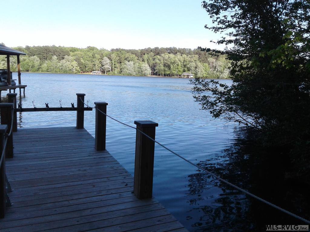 427 Brookstone Drive, La Crosse, VA 23950