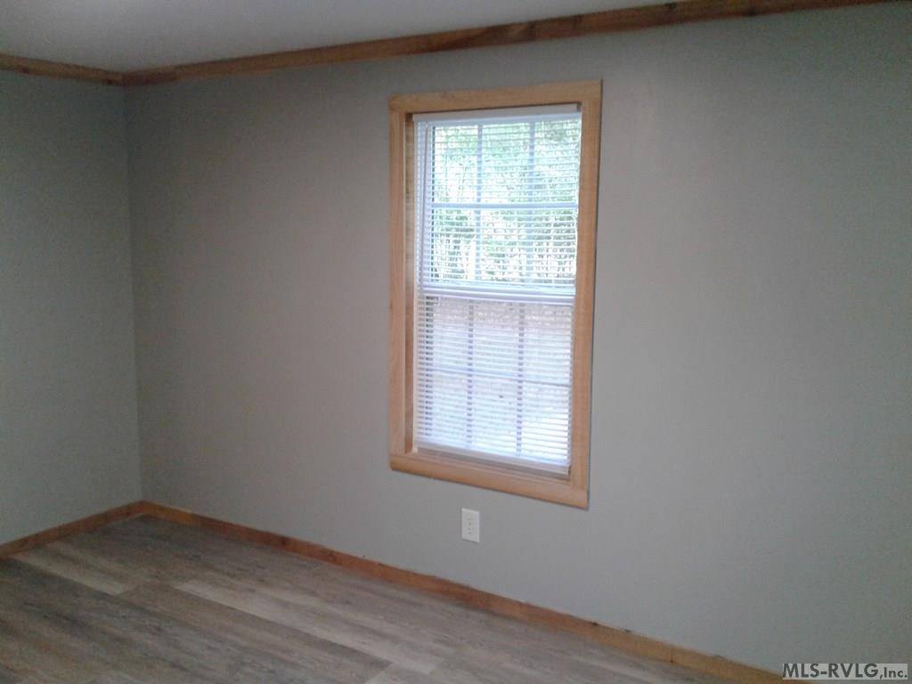 427 Brookstone Drive, La Crosse, VA 23950