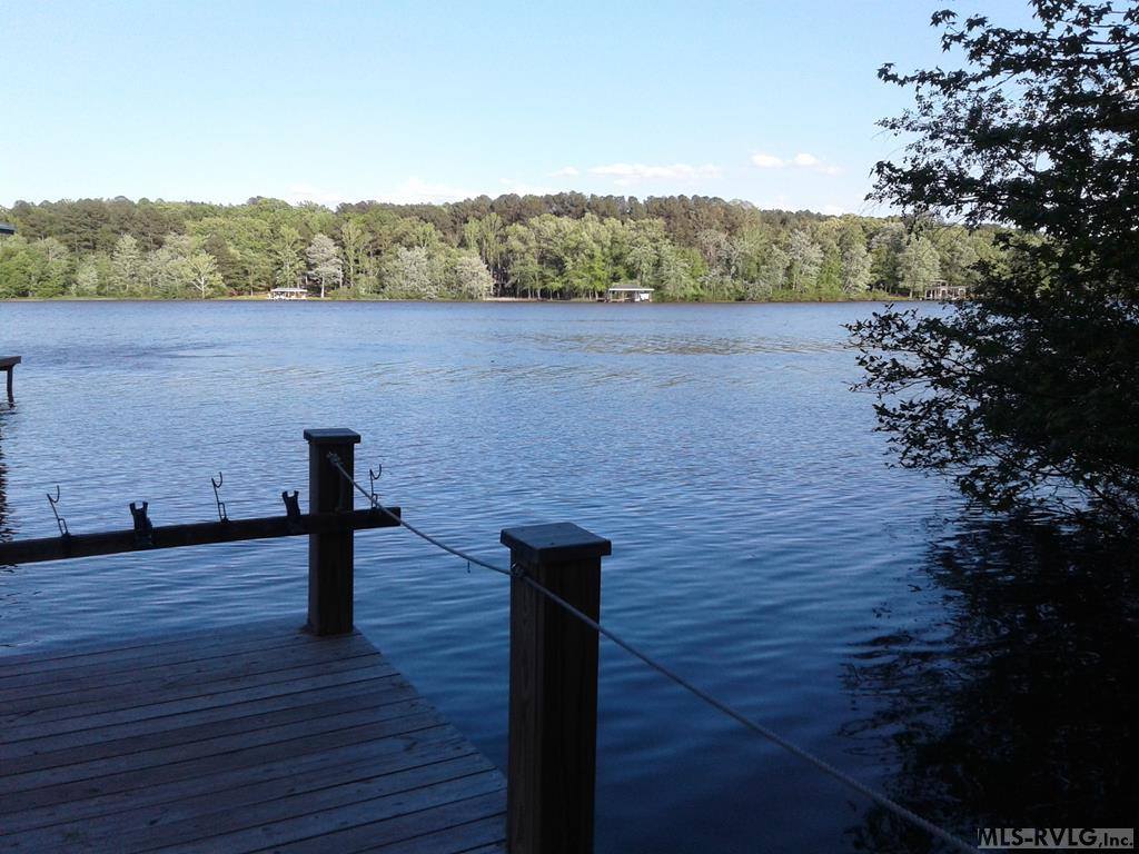 427 Brookstone Drive, La Crosse, VA 23950