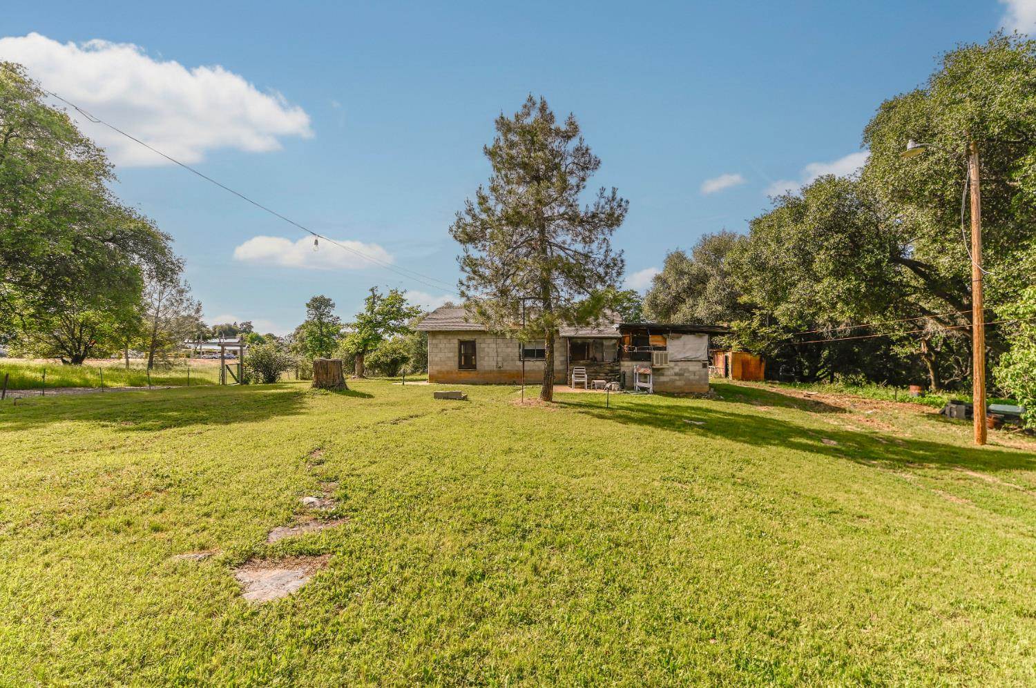 598 Sultana Lane, Angels Camp, CA 95222