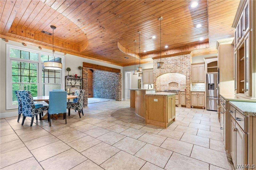 13509 Rice Point Lane, Northport, AL 35473